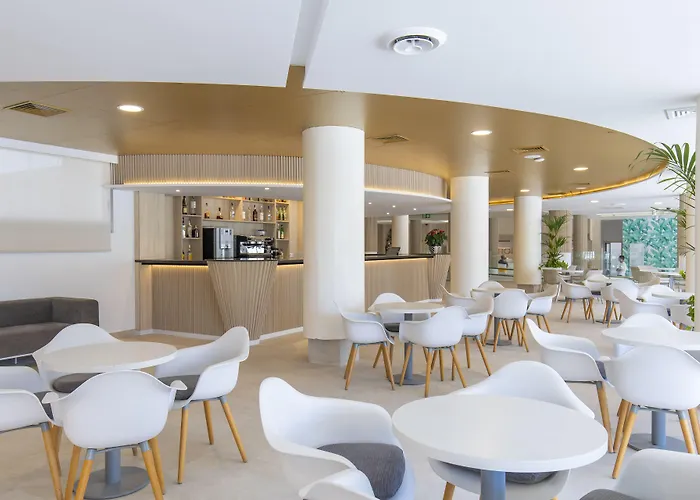 Szálloda Rosamar 4*